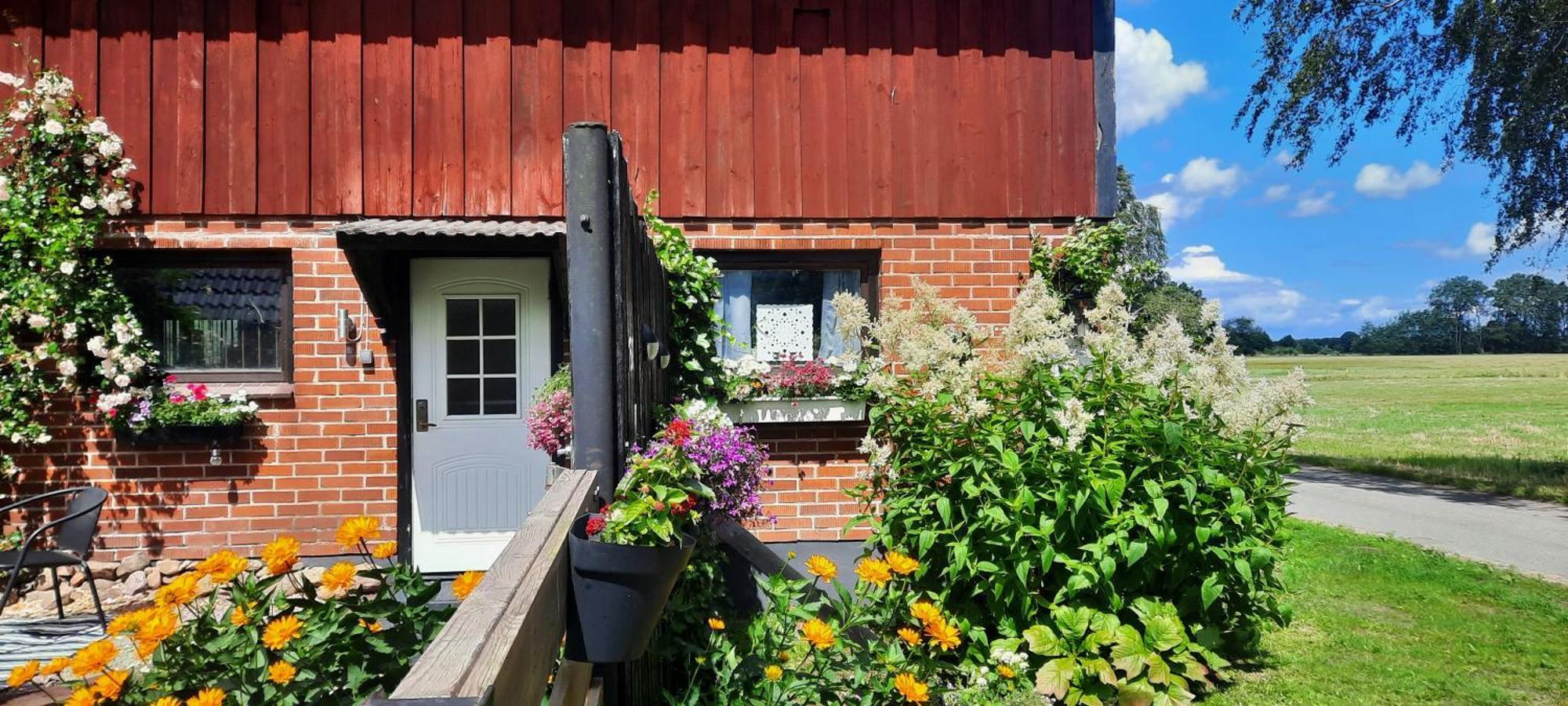 Rya B & -B Tollarp Laegenhetsboende エクステリア 写真